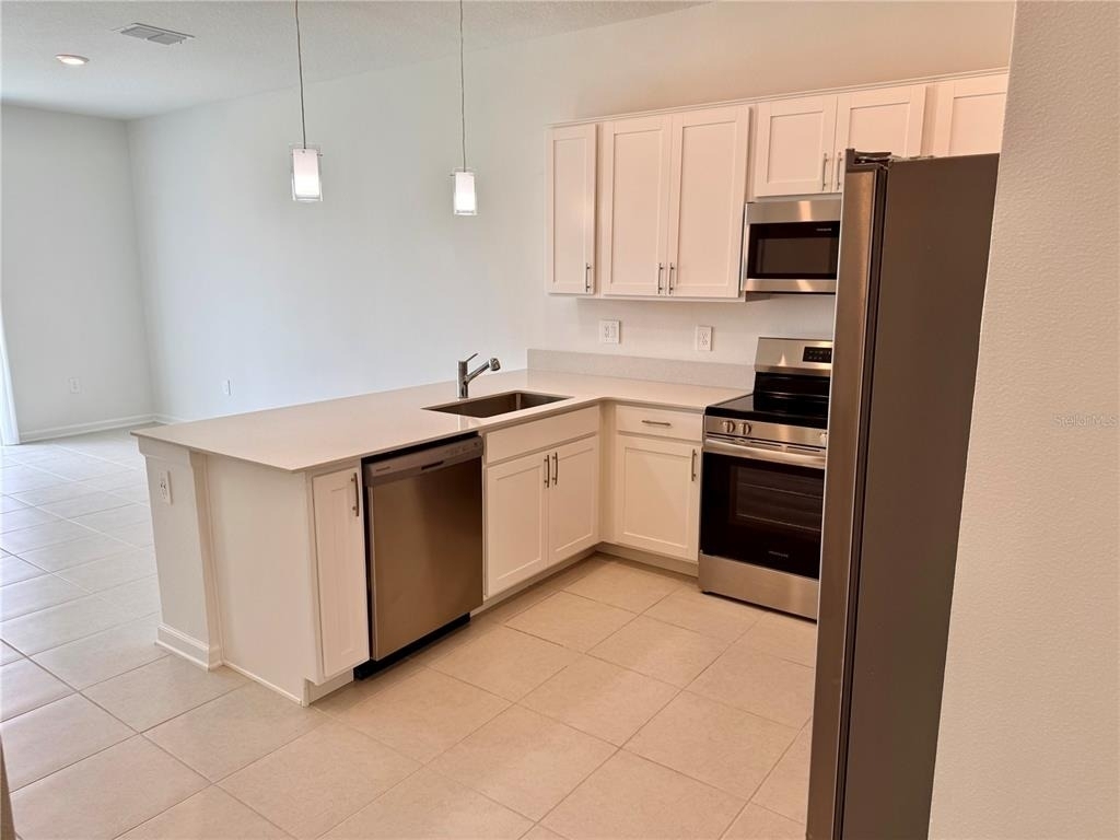 2658 Armstrong Ave - Photo 3