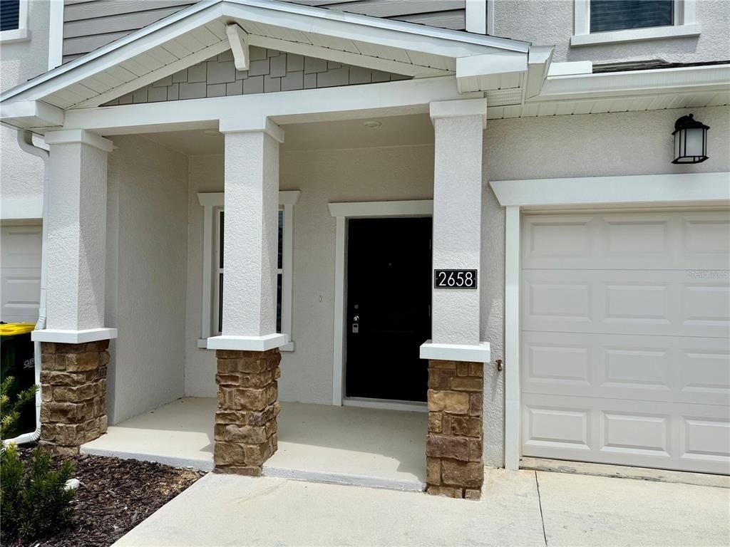 2658 Armstrong Ave - Photo 1