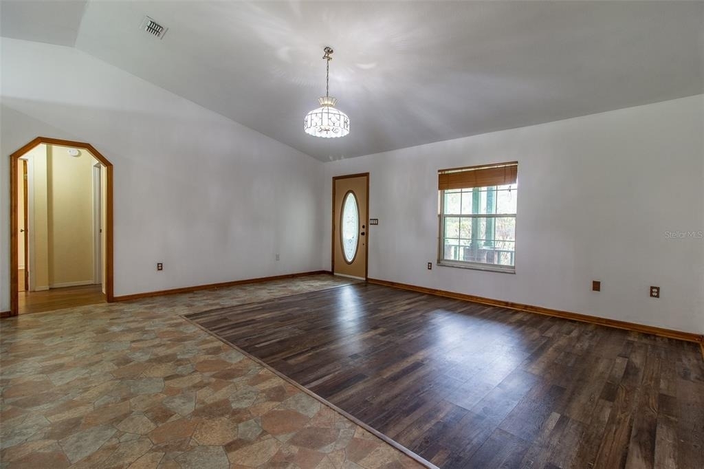 7115 Sw 80th Avenue - Photo 11