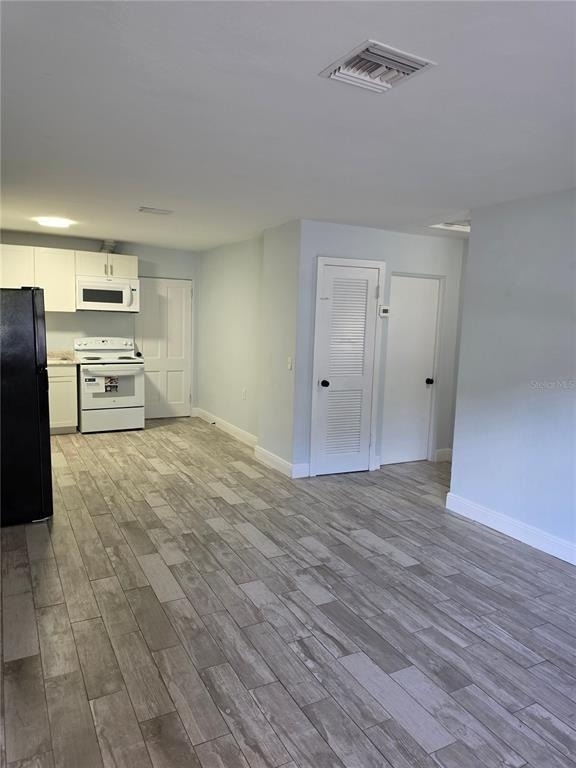 2205 1/2 S Park Avenue - Photo 11