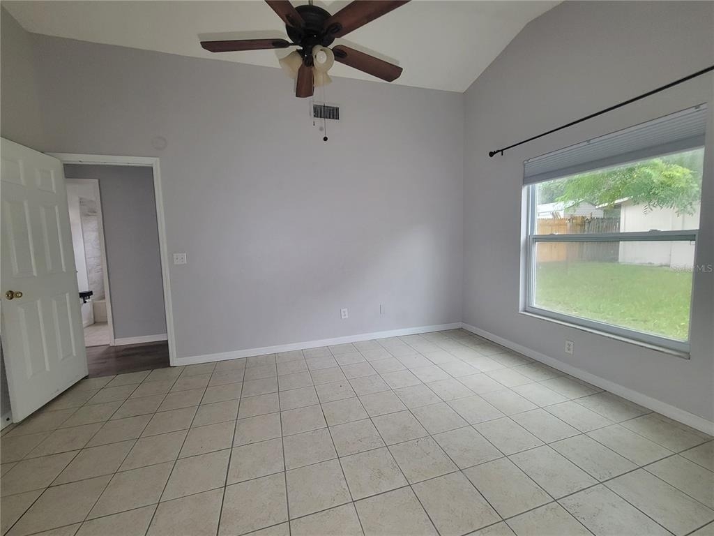 9827 Dean Cove Lane - Photo 18