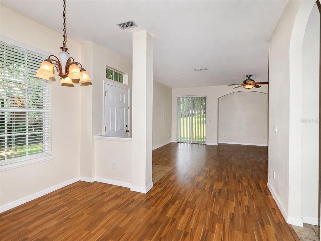 745 Ashworth Overlook Drive - Photo 5