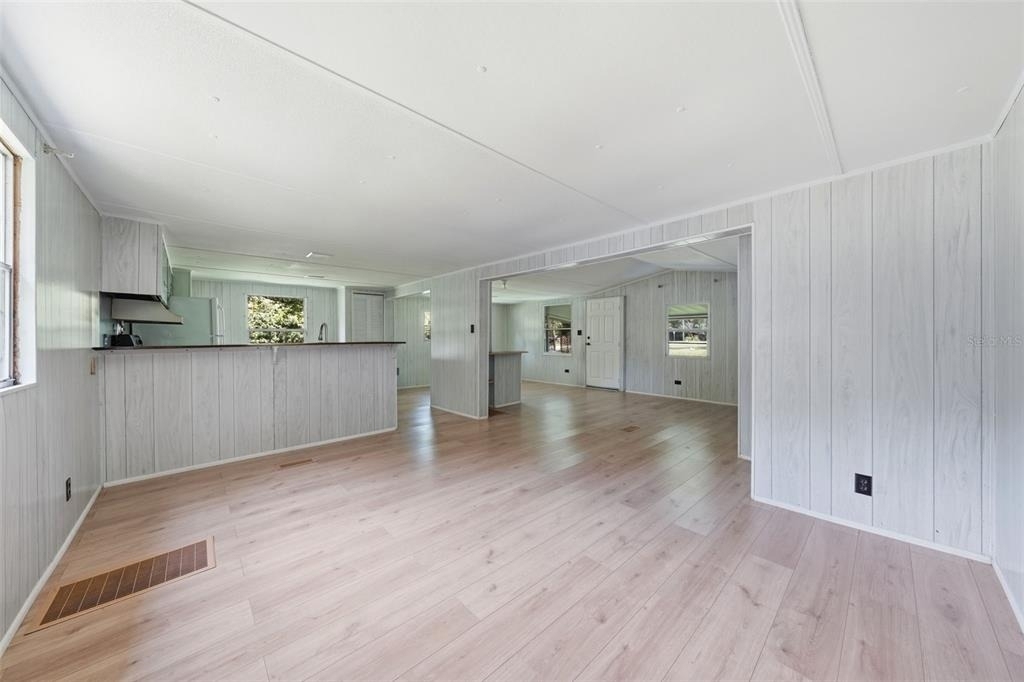 1096 Navajo Drive - Photo 5