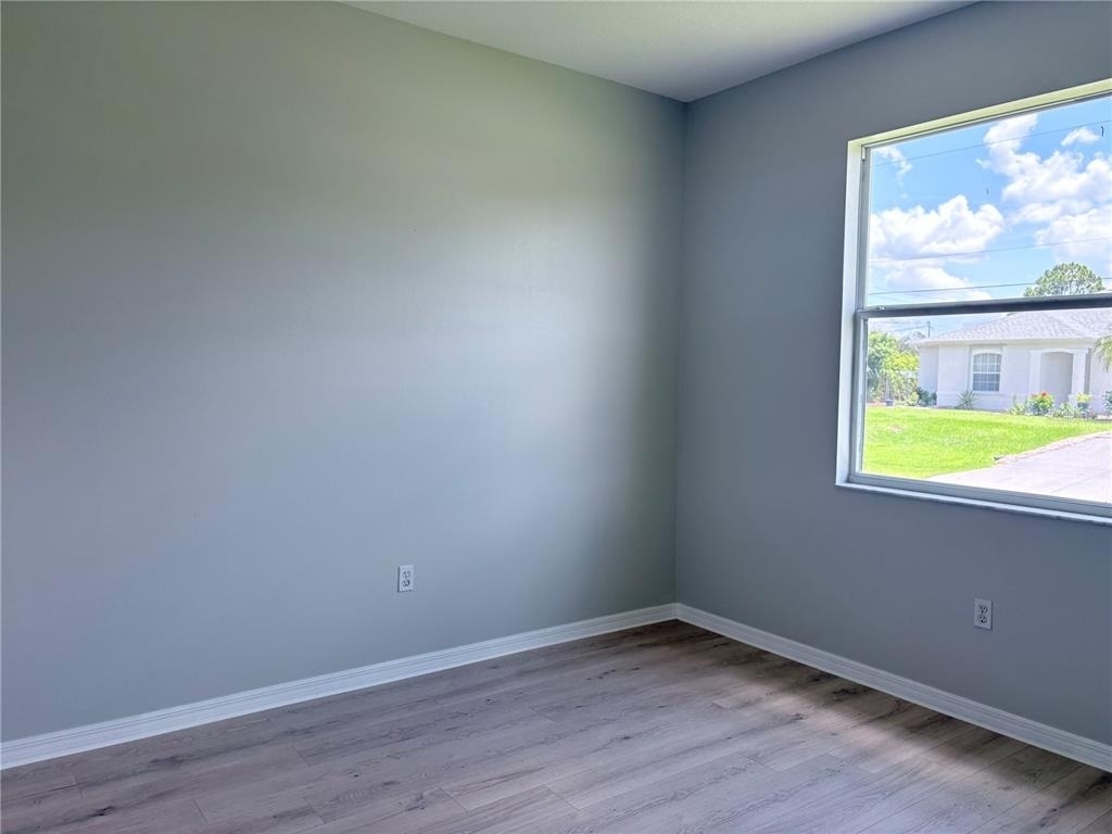 2406 David Avenue - Photo 10