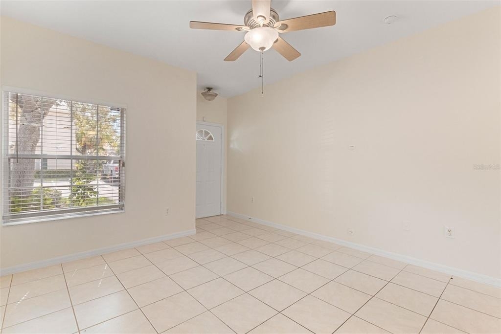 7565 Plantation Circle - Photo 6