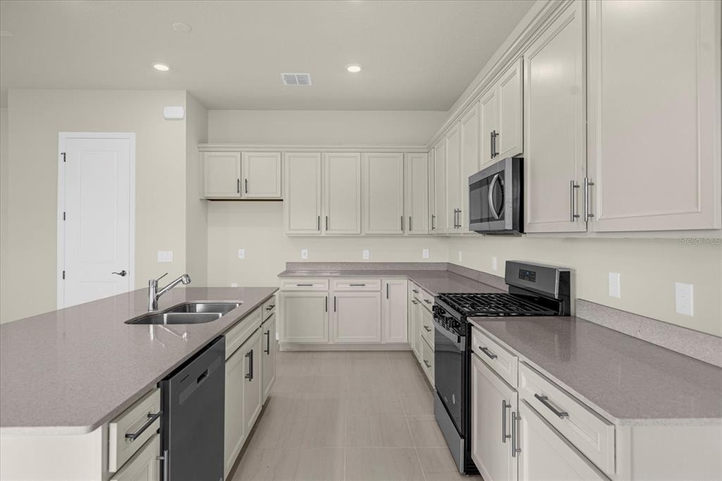10411 Park Estates Avenue - Photo 51