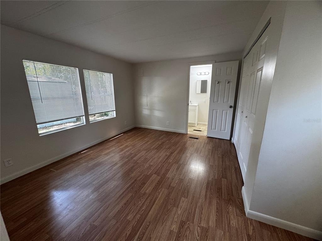 1001 Ne 77th Street - Photo 2