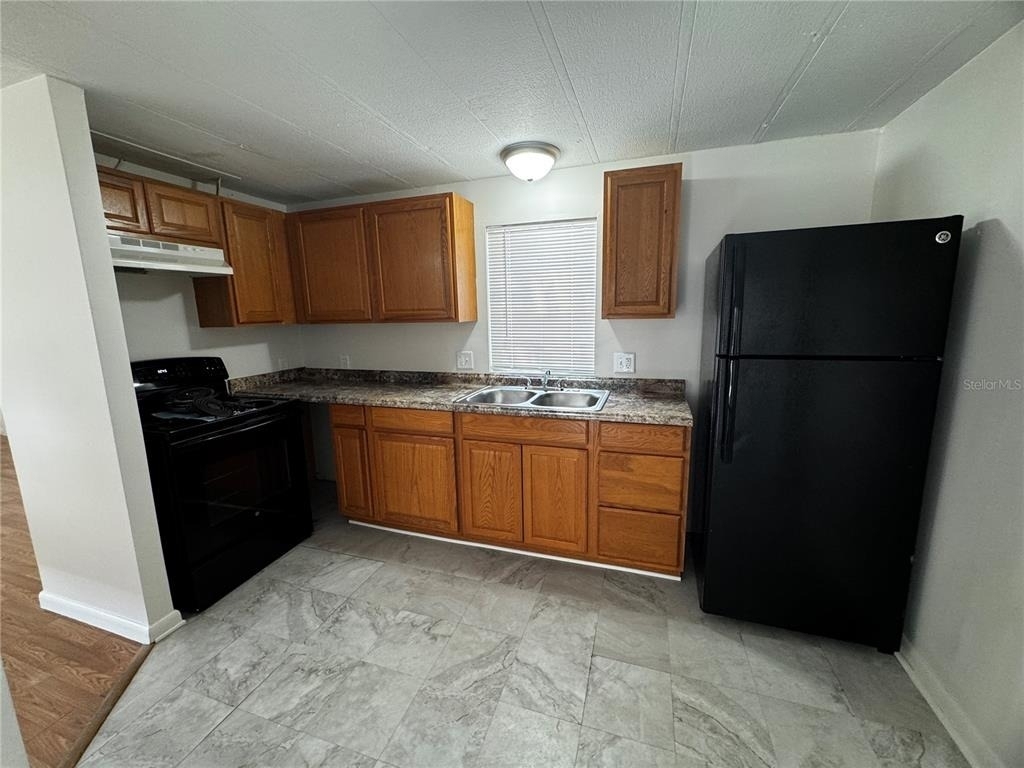 1001 Ne 77th Street - Photo 5