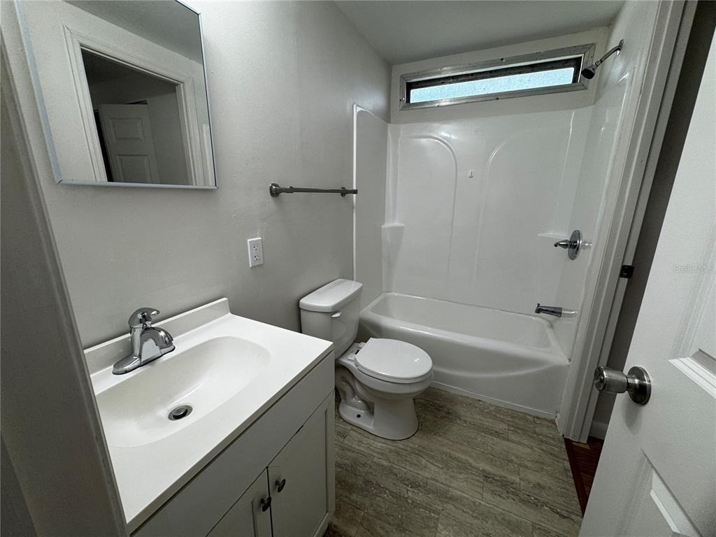 1001 Ne 77th Street - Photo 8