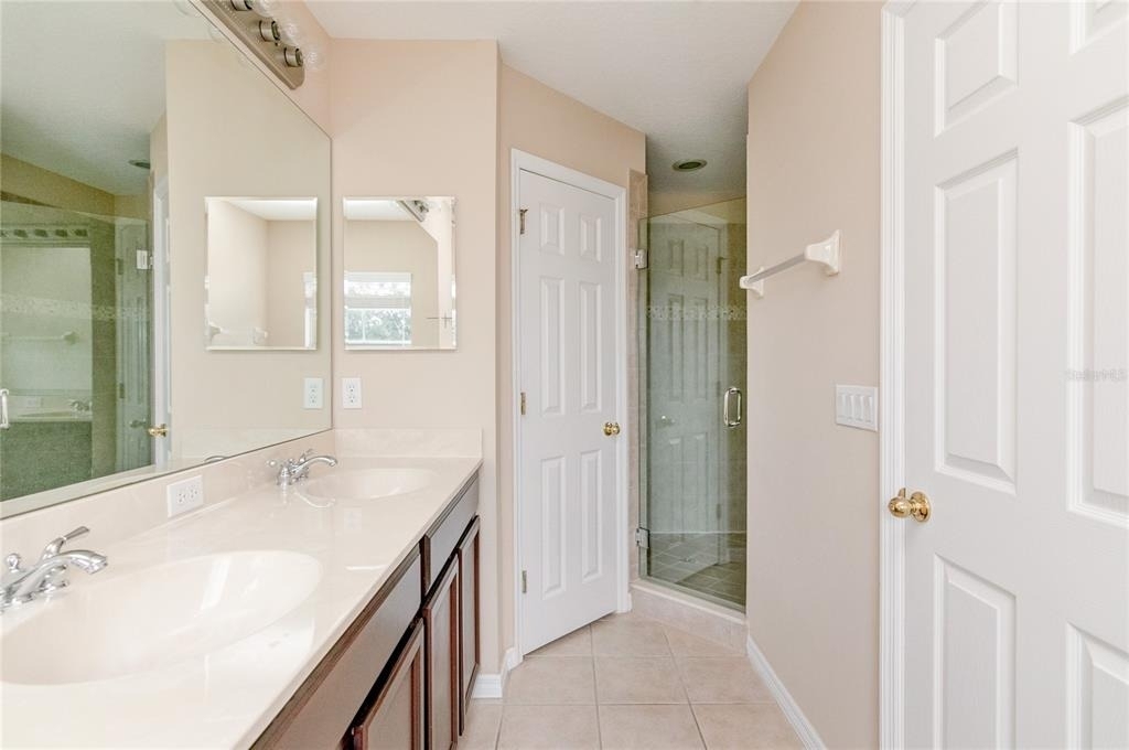 9426 Silver Buttonwood Street - Photo 19