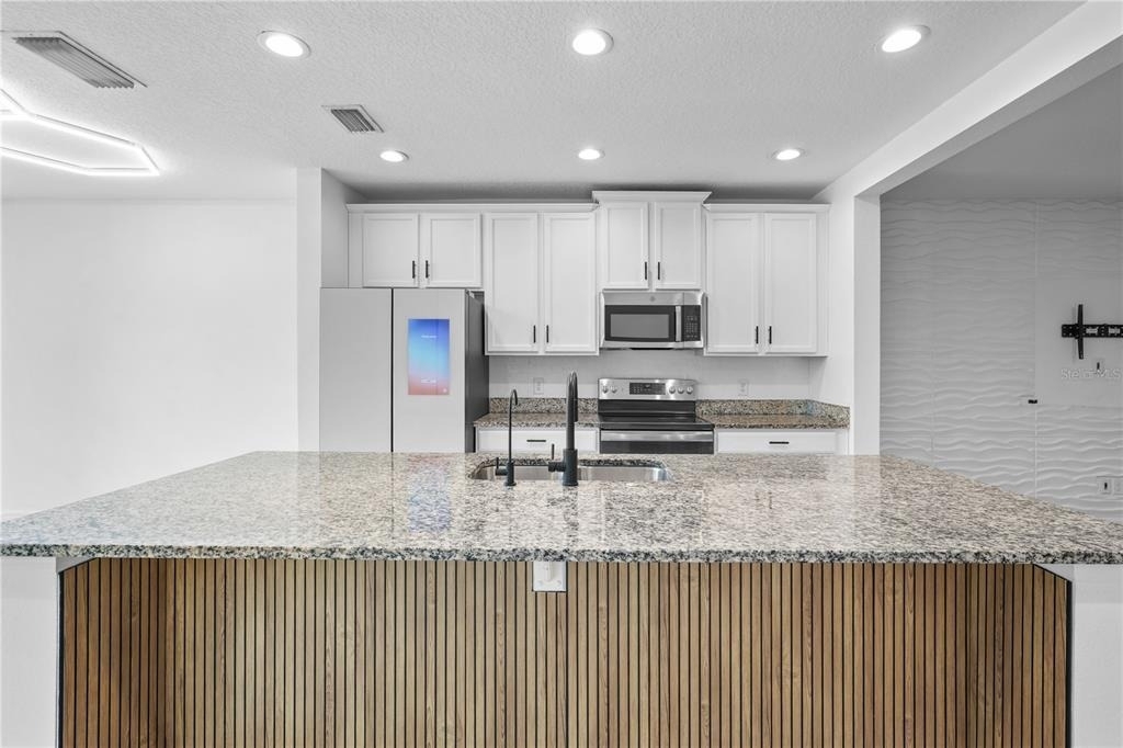 438 Annabella Way - Photo 7