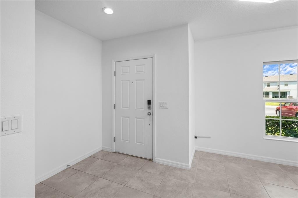 438 Annabella Way - Photo 2