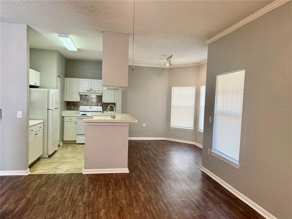 1726 Arbor Lakes Circle - Photo 6