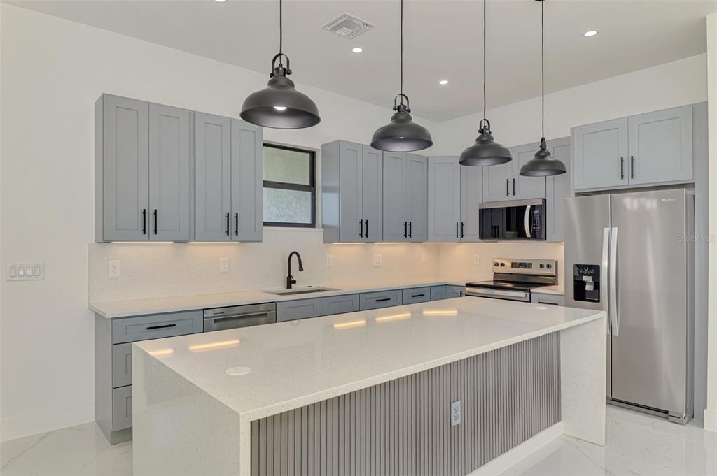 9468 Attica Circle - Photo 10