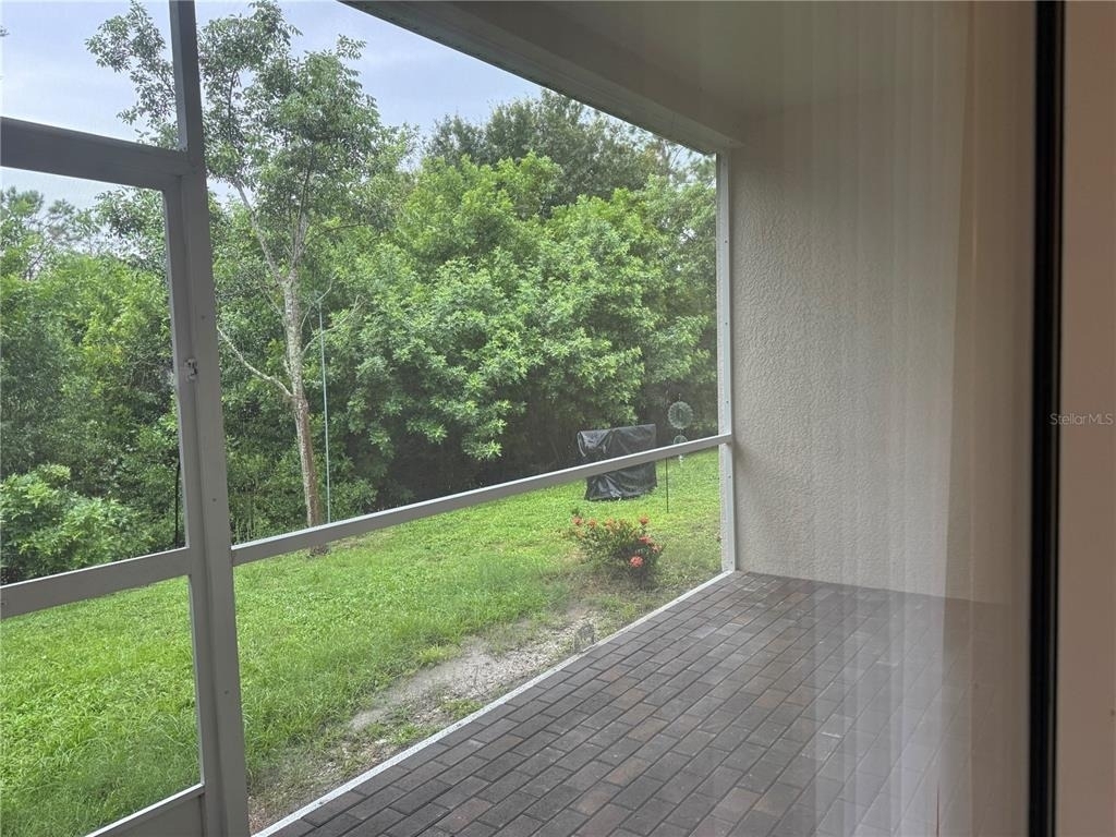 26077 Sandhill Boulevard - Photo 17