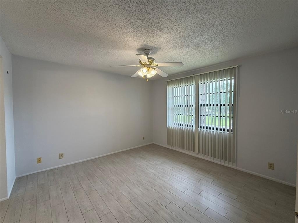19505 Quesada Avenue - Photo 20
