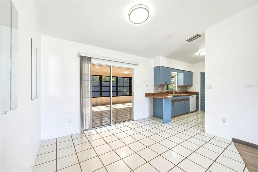 1326 Birchcrest Boulevard - Photo 7