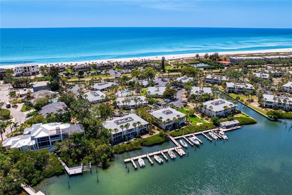 6700 Gulf Of Mexico Drive - Photo 9