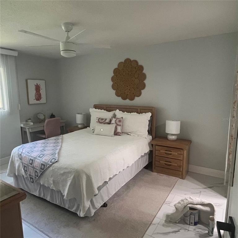 995 Laguna Drive - Photo 4