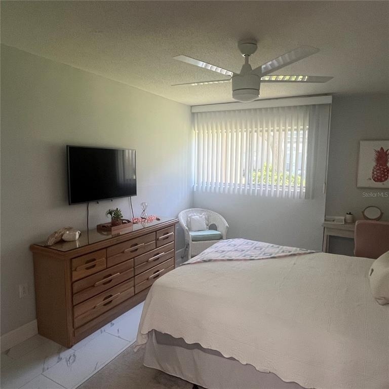 995 Laguna Drive - Photo 11