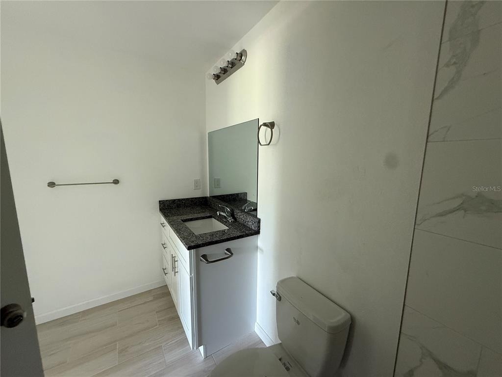 2408 Van Leer Avenue - Photo 10