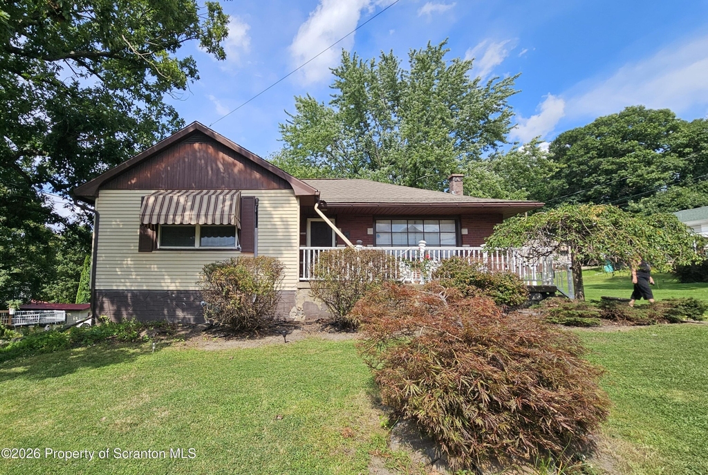 2125 Ash Street - Photo 0