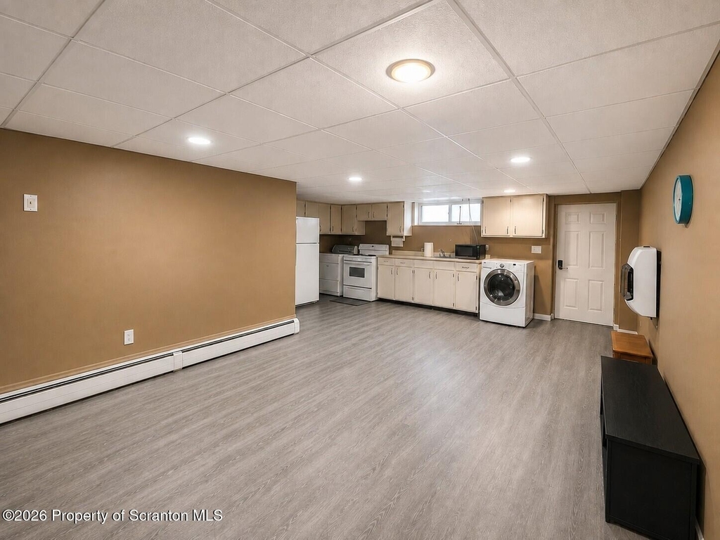 2125 Ash Street - Photo 4