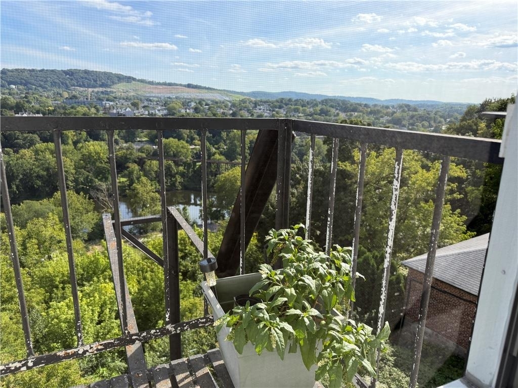 700 Wolf Avenue - Photo 11