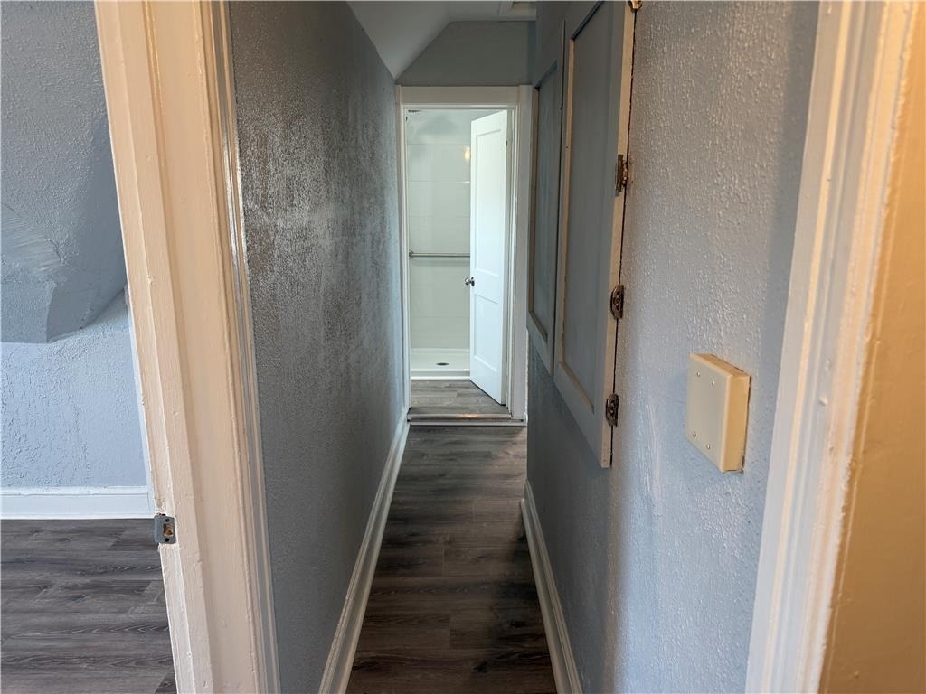 700 Wolf Avenue - Photo 8