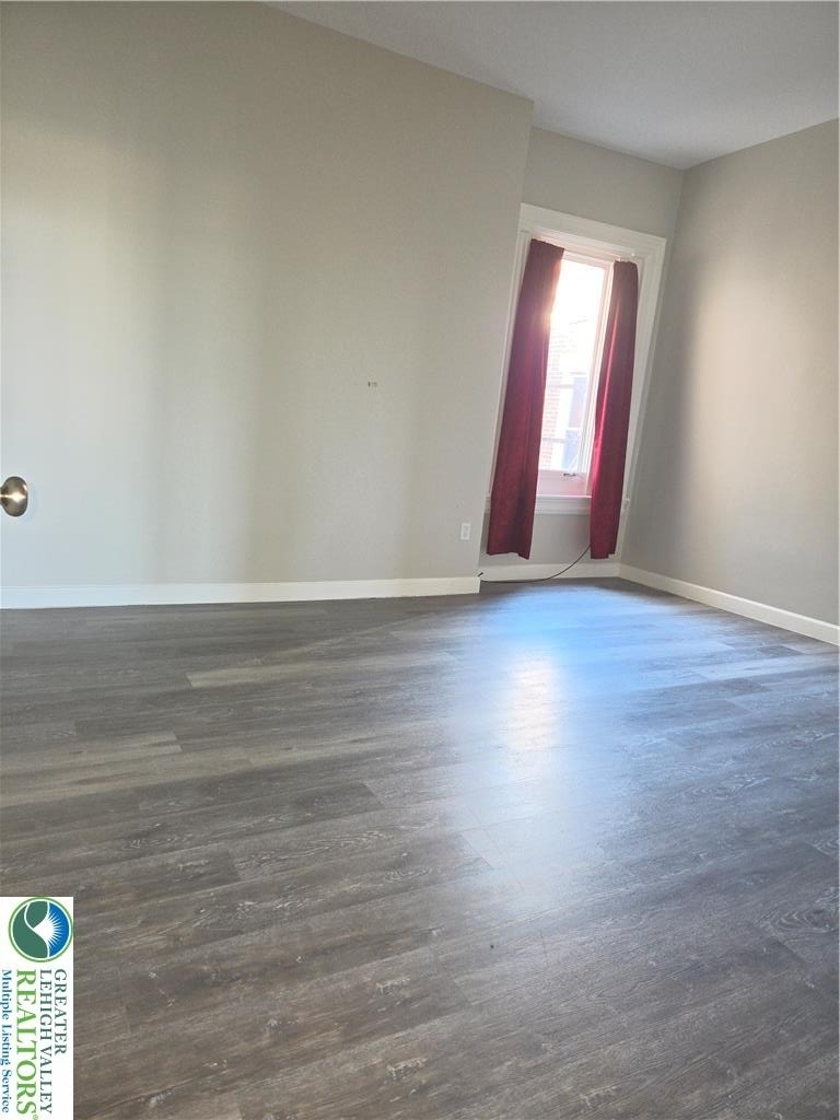 1142 W Hamilton Street - Photo 8