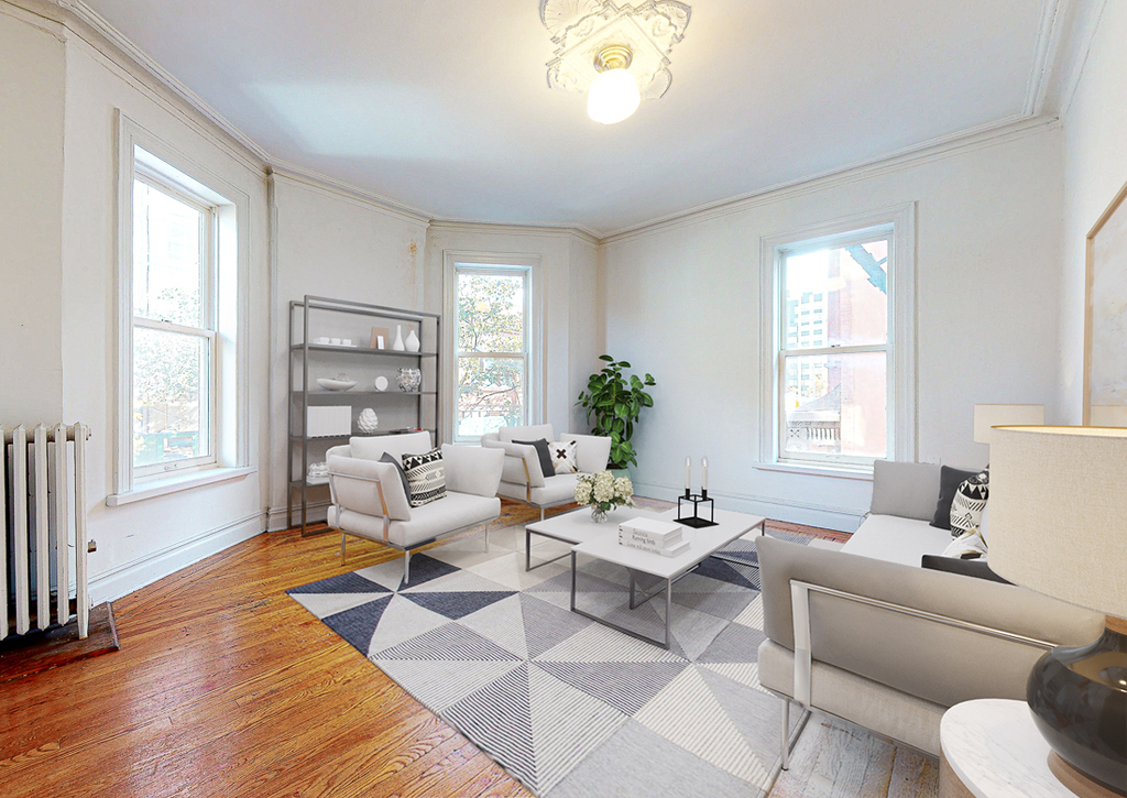 632 Throop Avenue - Photo 0