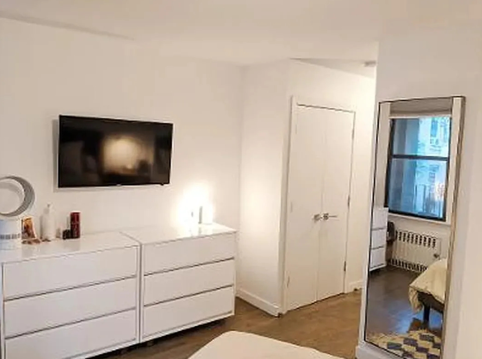 248 10th Avenue - Photo 6