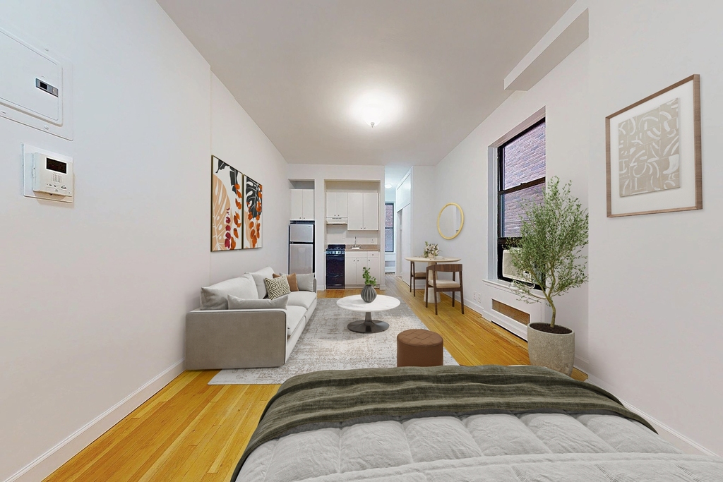 1125 Lexington Avenue - Photo 1