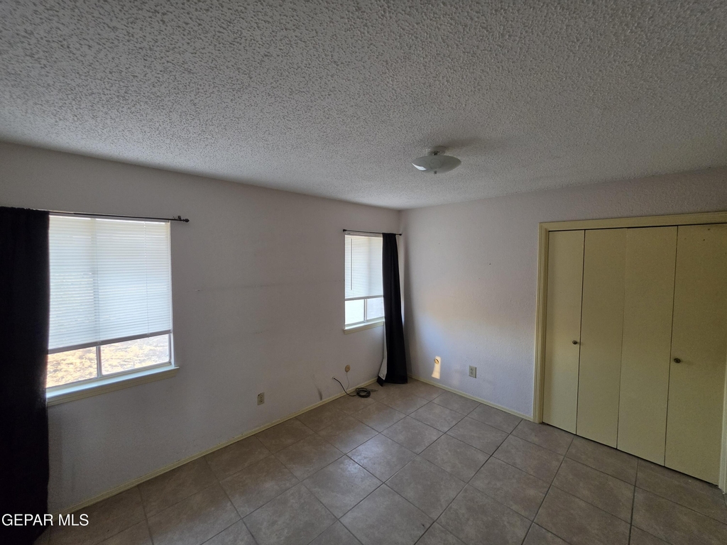 217 Palmary Drive - Photo 5