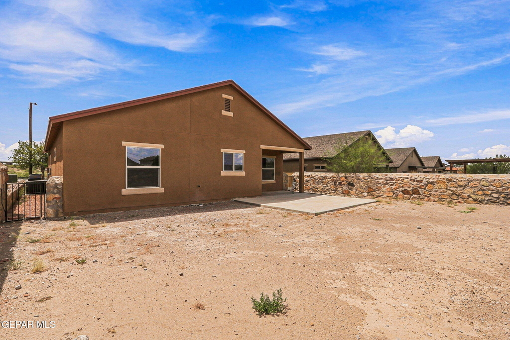 7409 Dewberry Drive - Photo 43