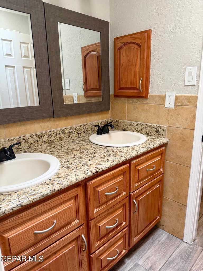 4921 Vista Grande Circle - Photo 27