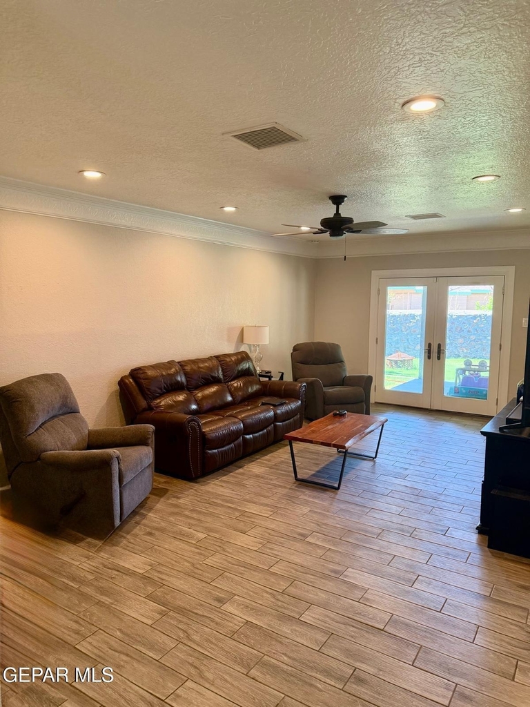 4921 Vista Grande Circle - Photo 12