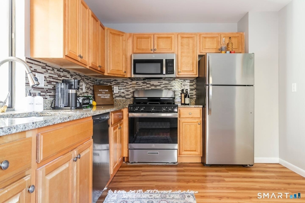 516 Indian Avenue - Photo 1
