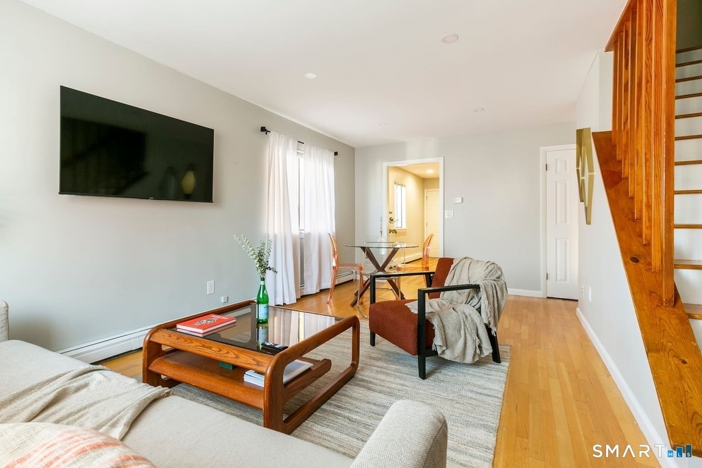 516 Indian Avenue - Photo 6