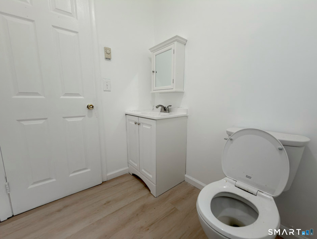 28 Santoro Street - Photo 3