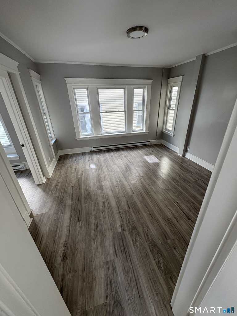 55 Plaza Avenue - Photo 0