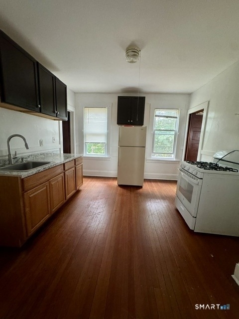 97-99 Victoria Road - Photo 9