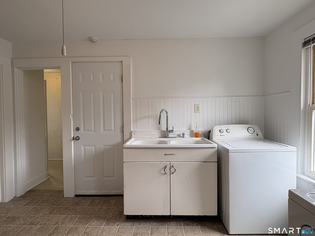 48 Gridley Street - Photo 1