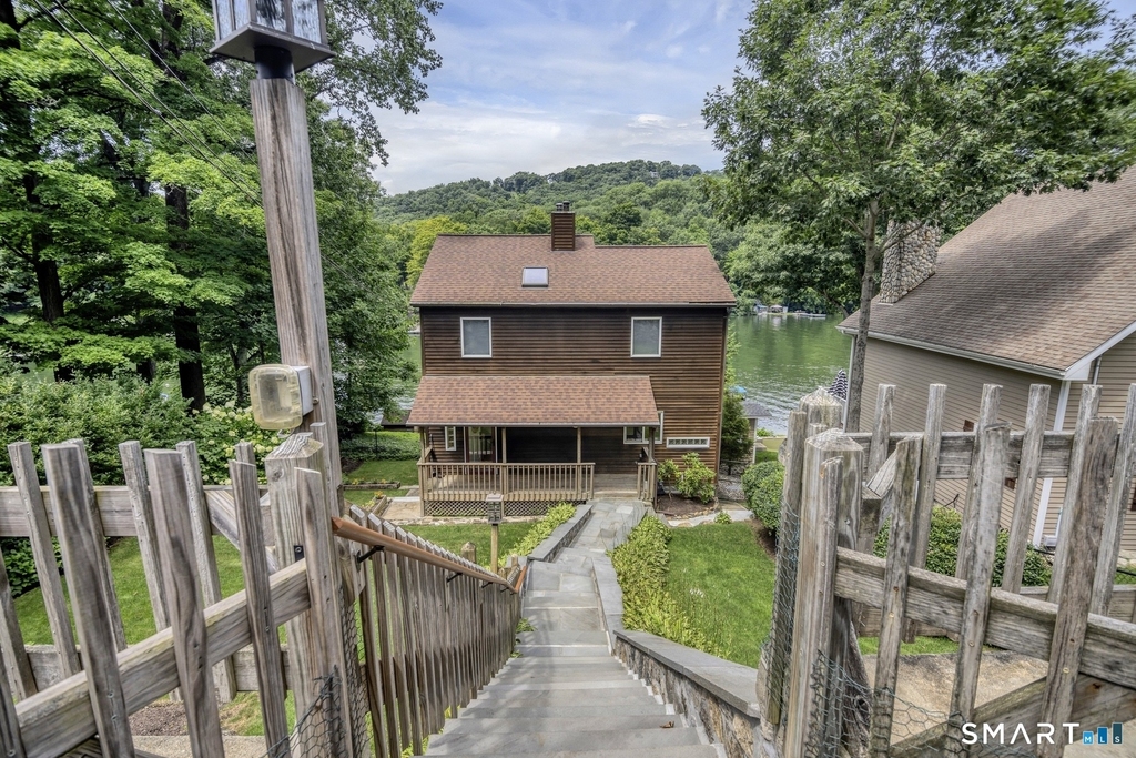 11 Candlewood Road - Photo 2