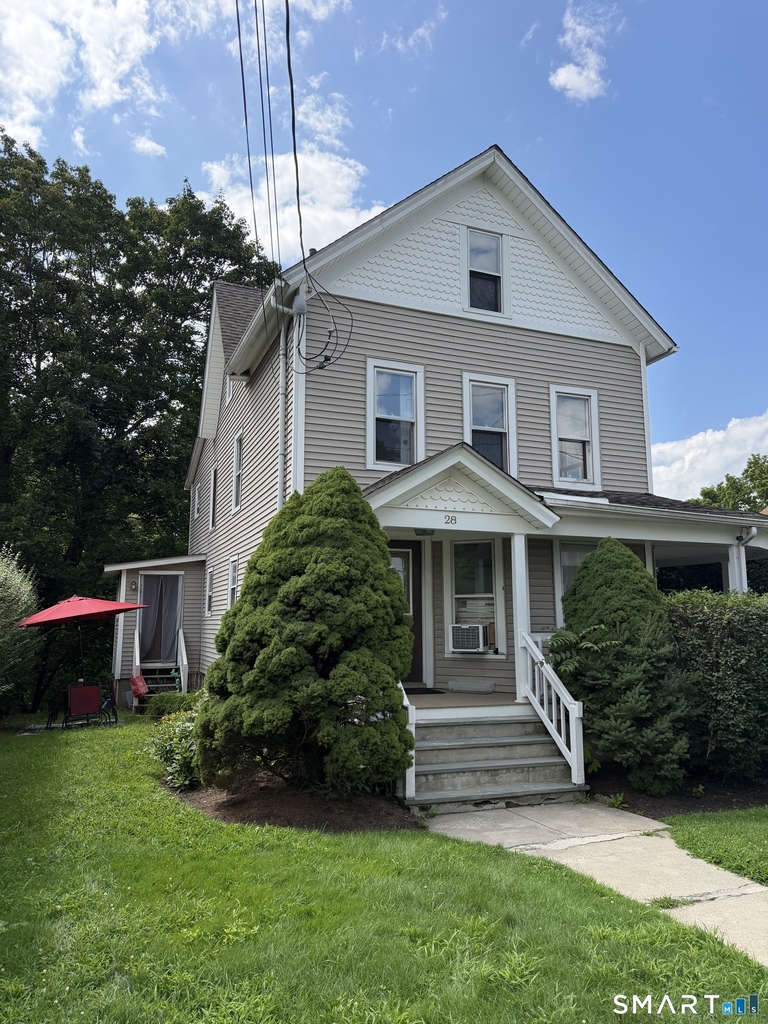 28 Davis Street - Photo 1