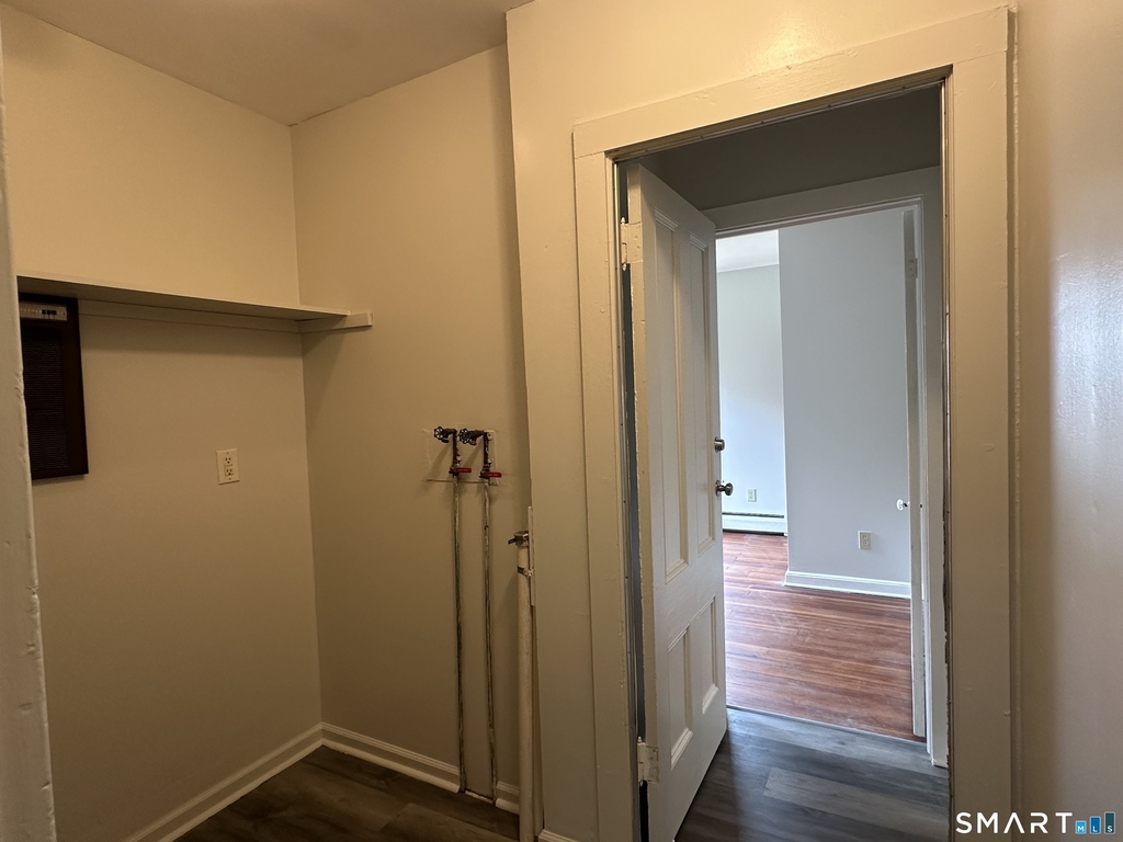 17 Broad Street - Photo 1