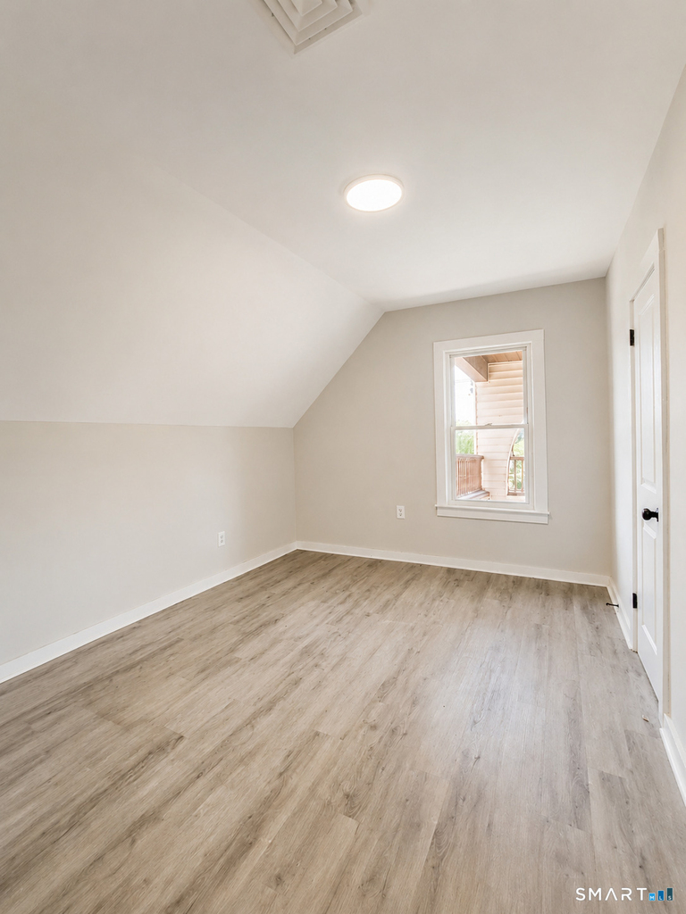 187 Hart Street - Photo 9