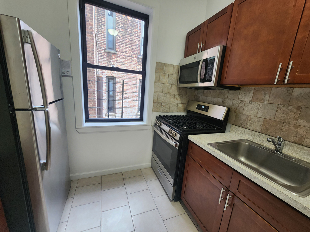600 West 150th Street - Photo 0