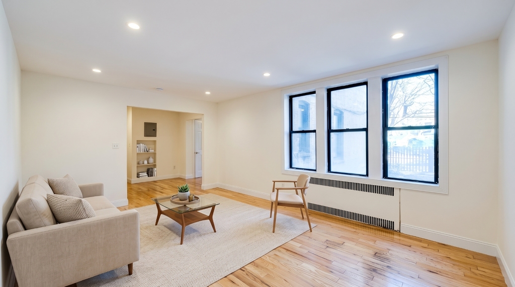 55 Cooper Street - Photo 2