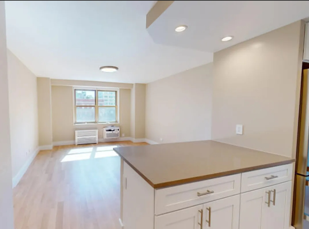 80 North Moore Street - Photo 2